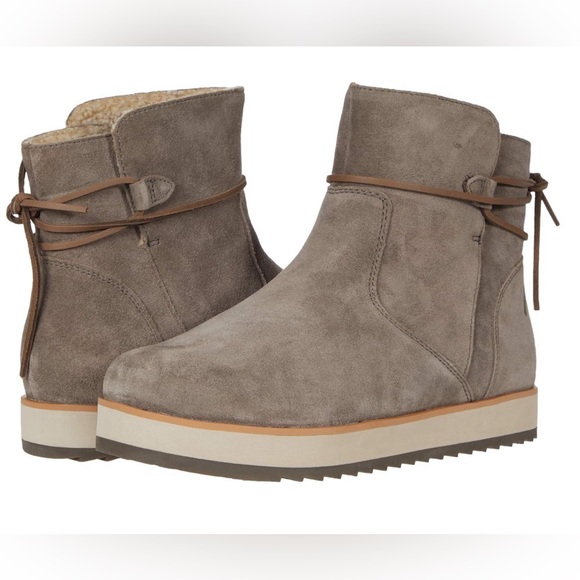 Women- Boots Merrell Juno Bluff Polar Waterproof Boulder-AUTHENTIC NEW w DEFECT - Picture 4 of 11